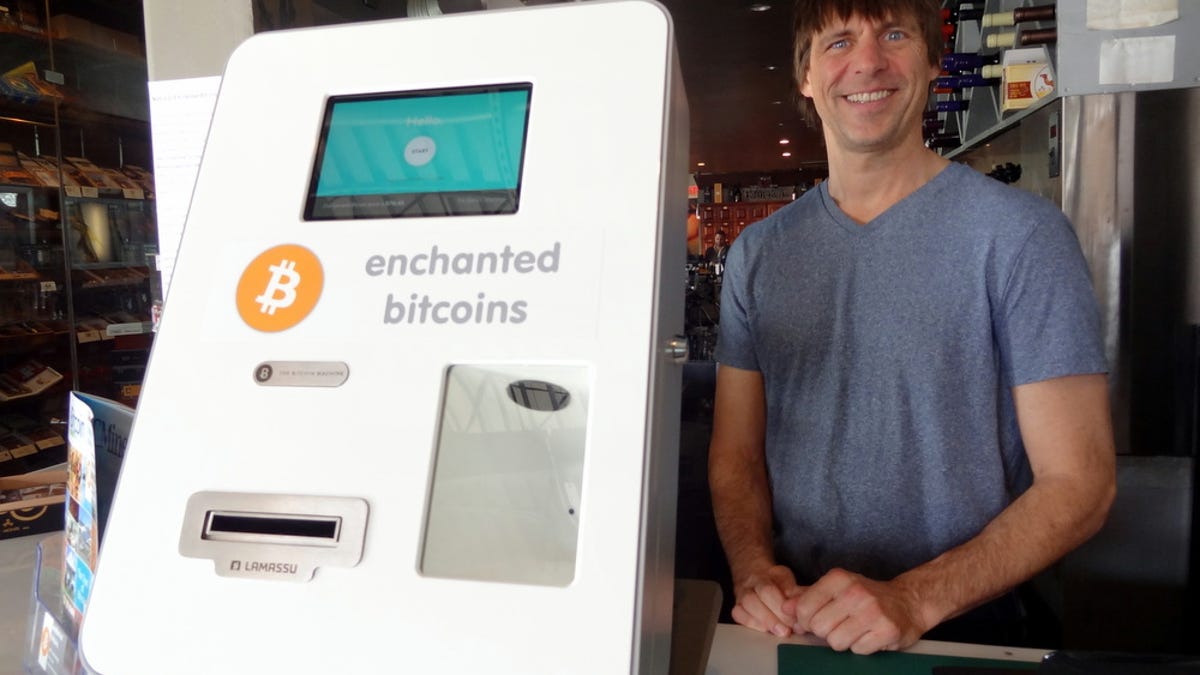 Eric Stromberg with bitcoin kiosk