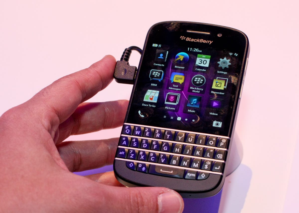 008BlackberryQ10_.jpg