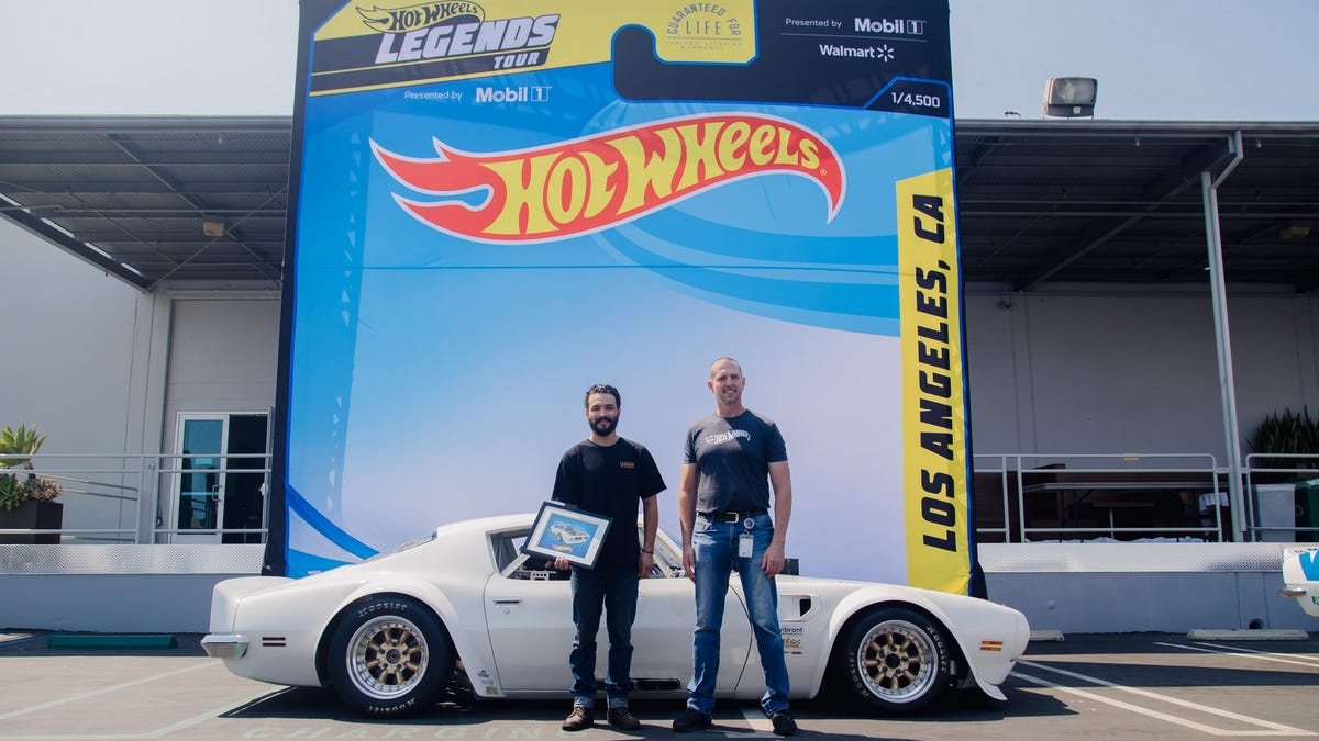 2020-hot-wheels-legends-tour-66