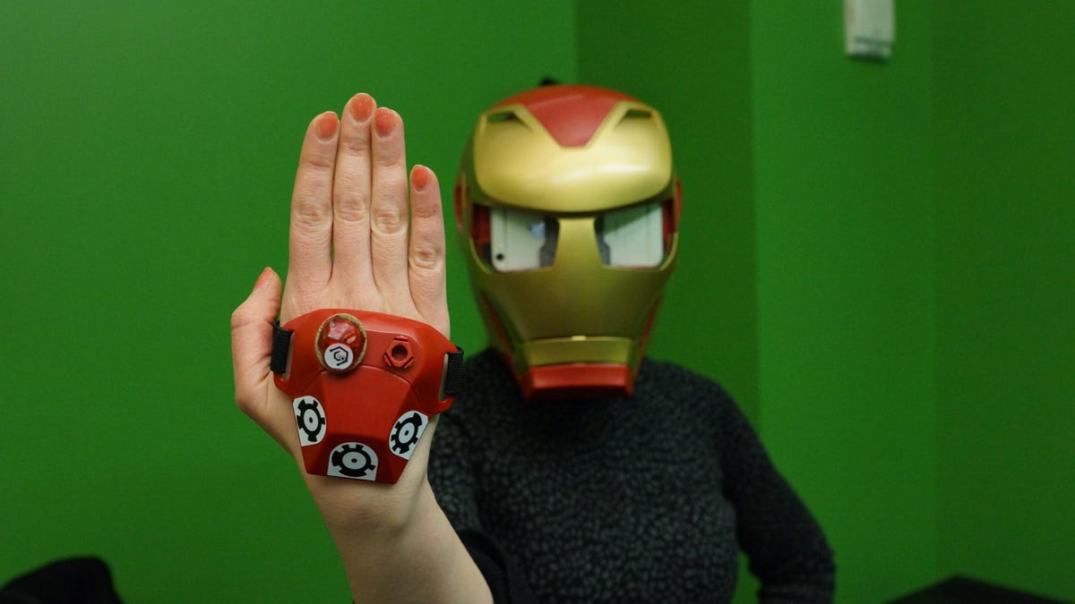 hasbro-marvel-hero-vision-18