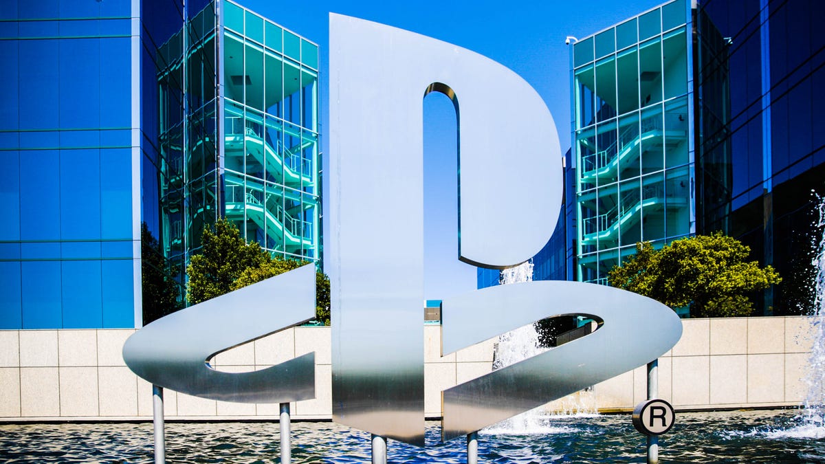 Sony Playstation VR 2 virtual reality headset