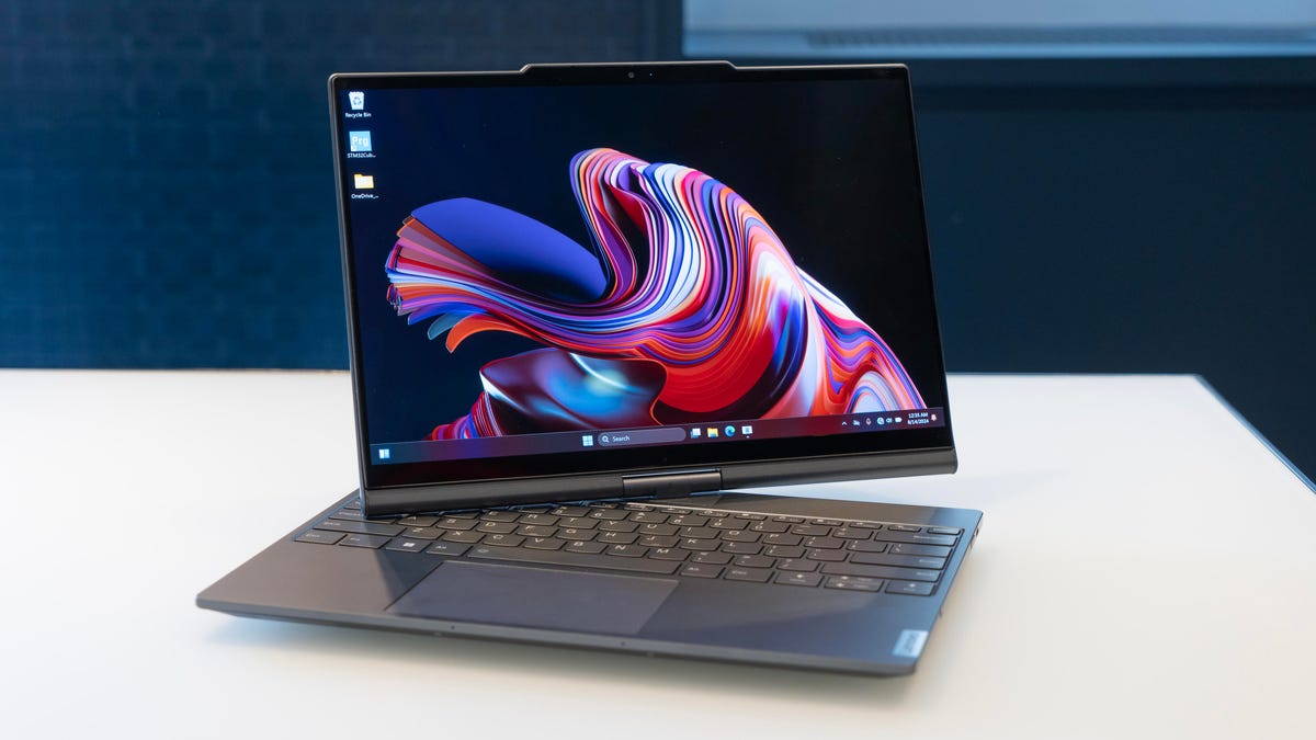 lenovo-thinkbook-auto-twist-ai-pc-concept