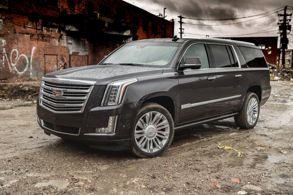 2018-cadillac-escalade-esv-platinum-1