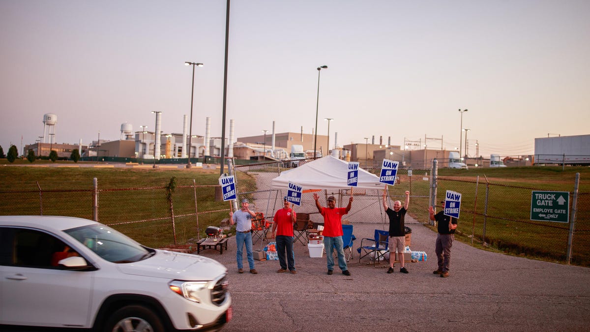 UAW-GM strike