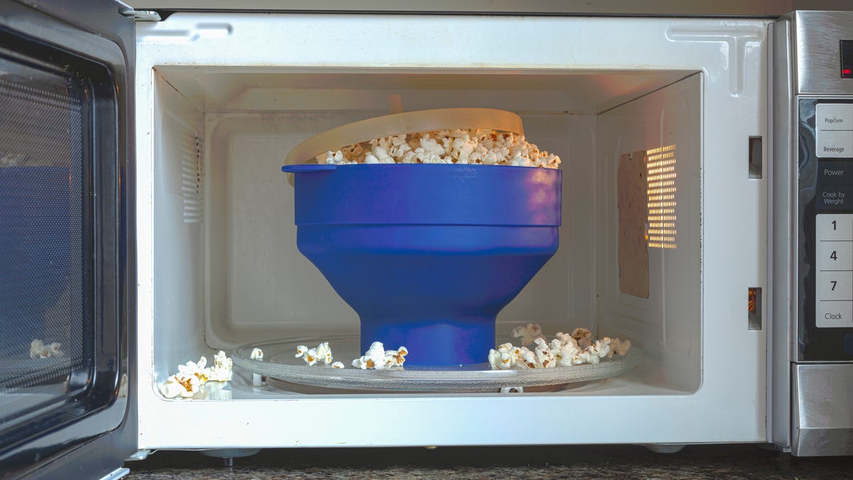 popcorn in microwave