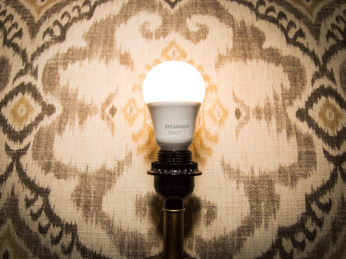 sylvania-smart-bulb-3