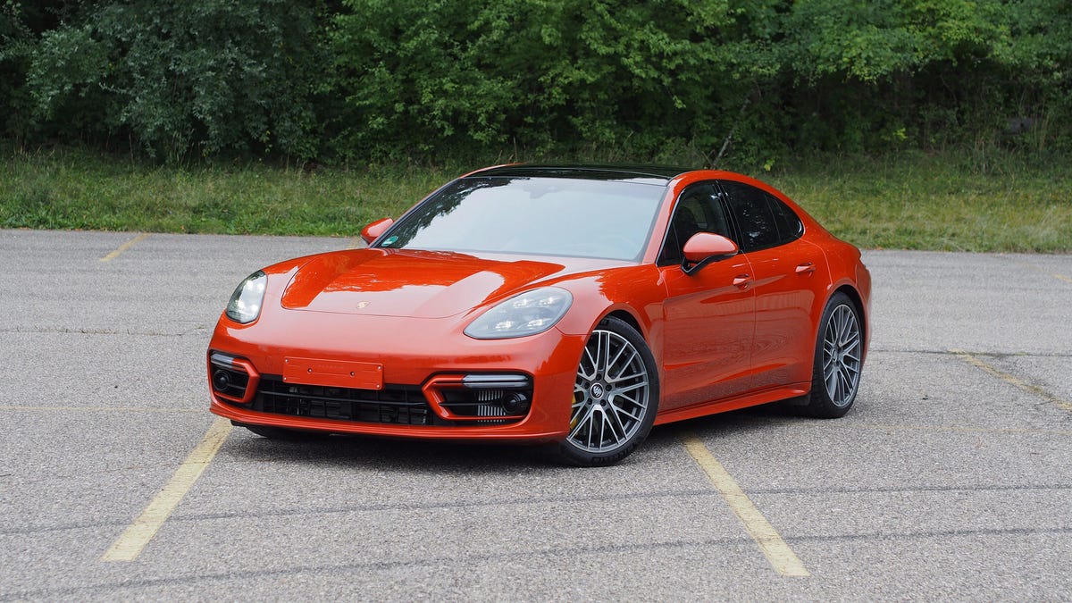 2021 Porsche Panamera Turbo S - front end