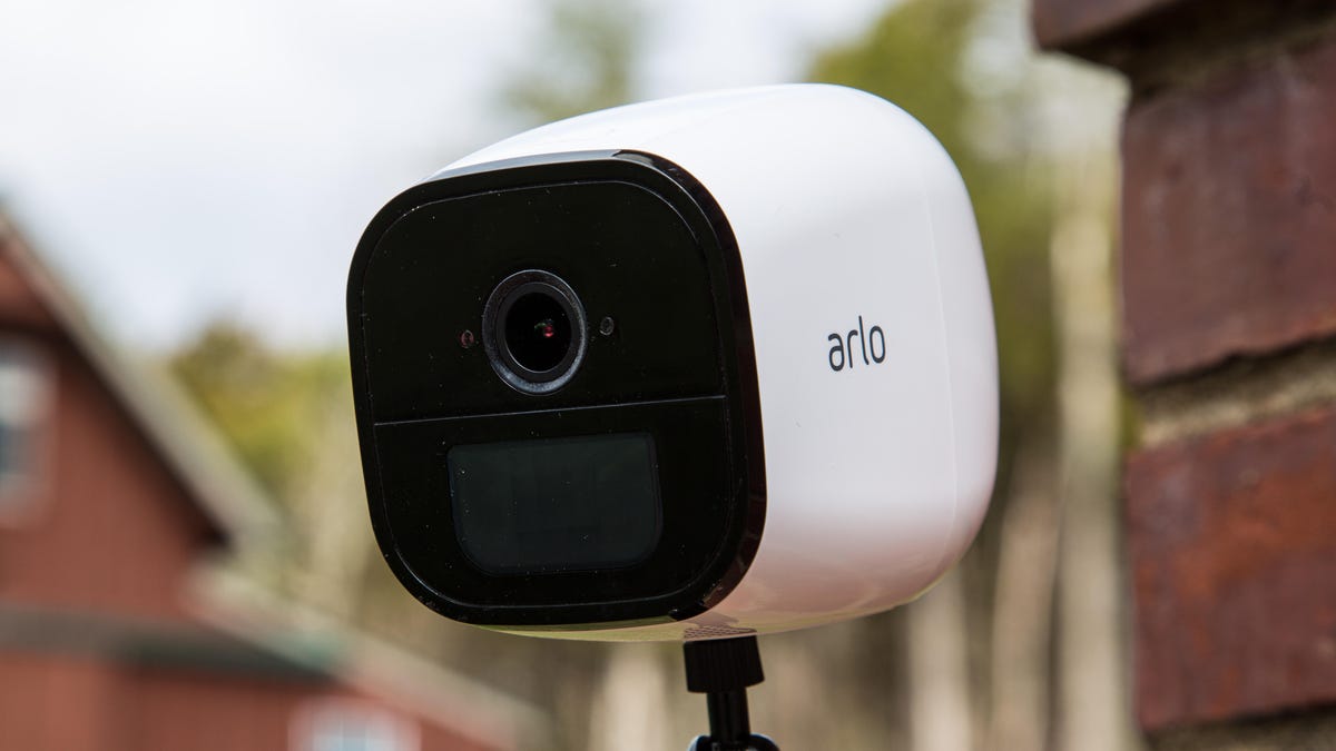 arlo-go-2