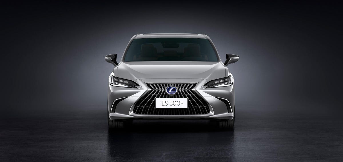 2022-lexus-es-001