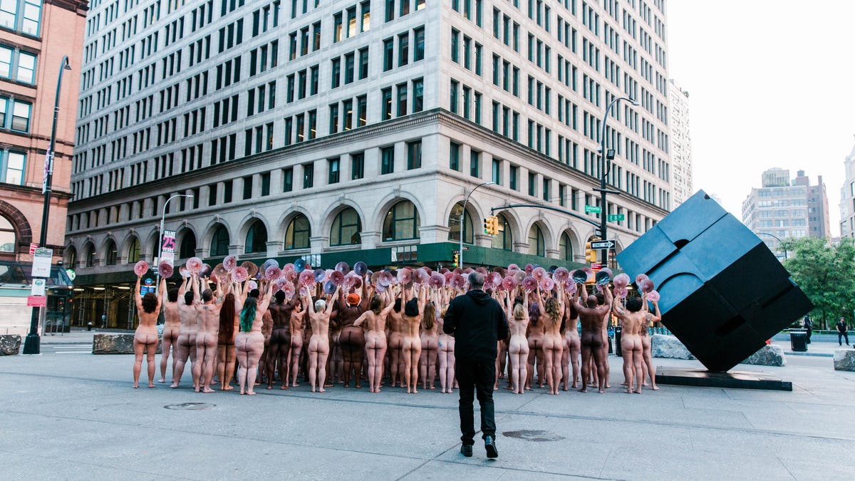 spencer-tunick-ncac-wethenipple-fayfox-st-fb-hq-1