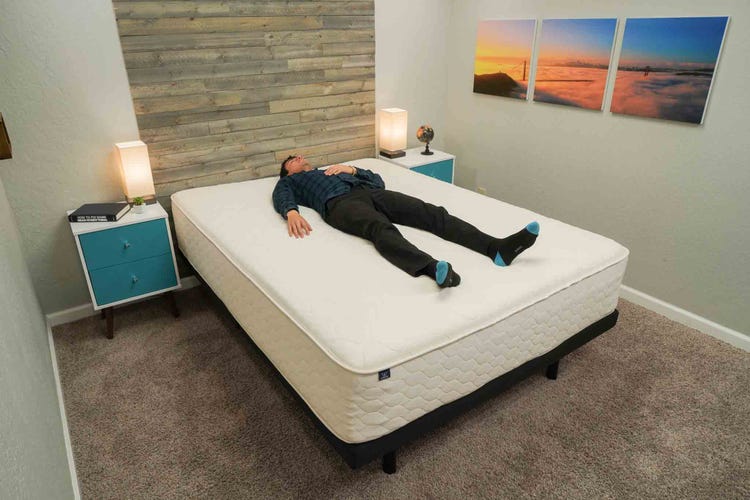 ecocloud-mattress-by-winkbed-back-sleeper-wo-7.jpg
