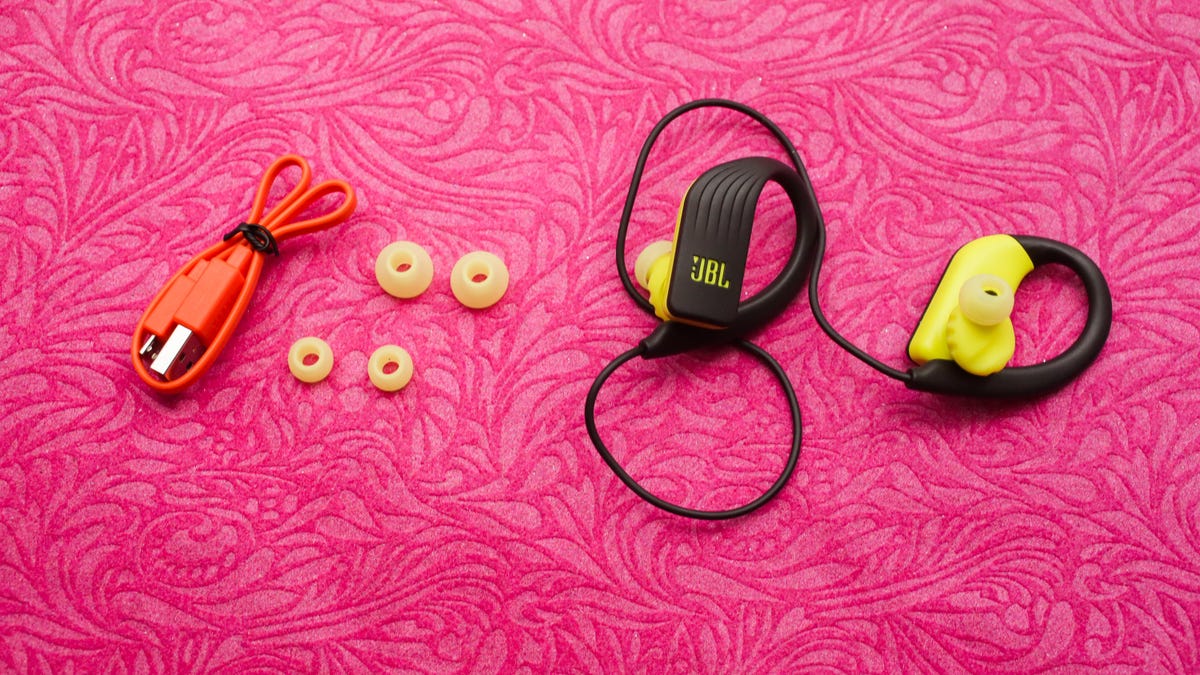 04-jbl-endurance-sprint