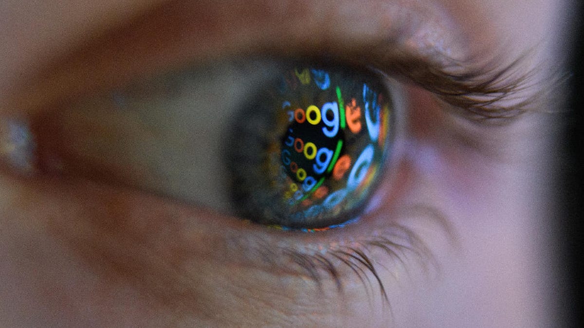 Google logo reflected in eyeball