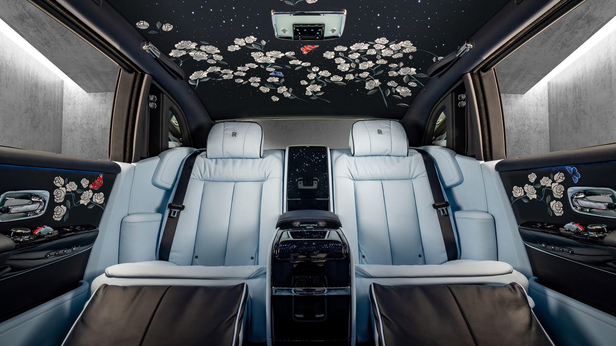 Rolls-Royce Phantom floral interior