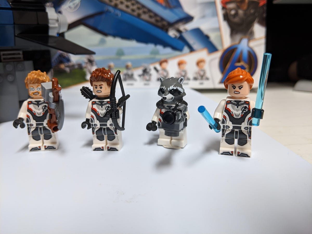 lego-avengers-endgame-ultimate-quinjet-1