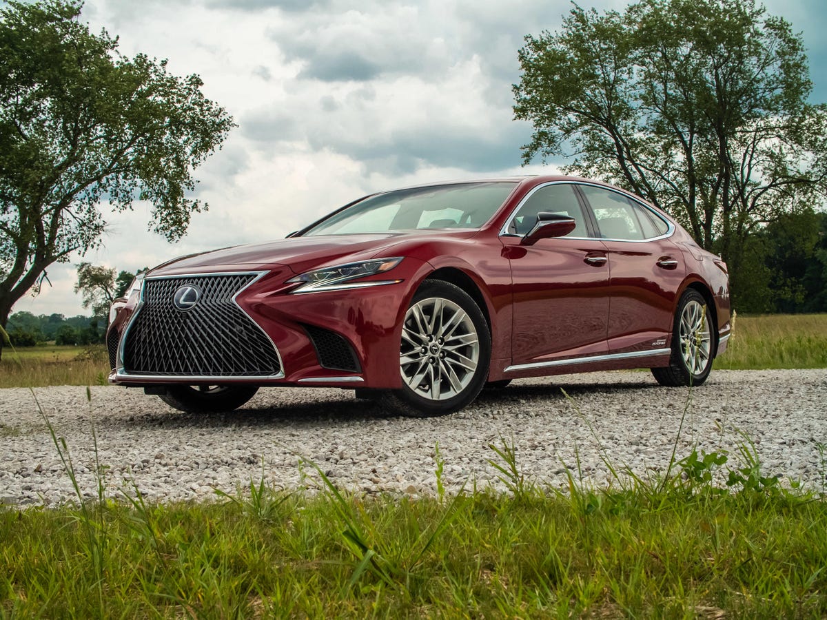 2019-lexus-ls-500h-1