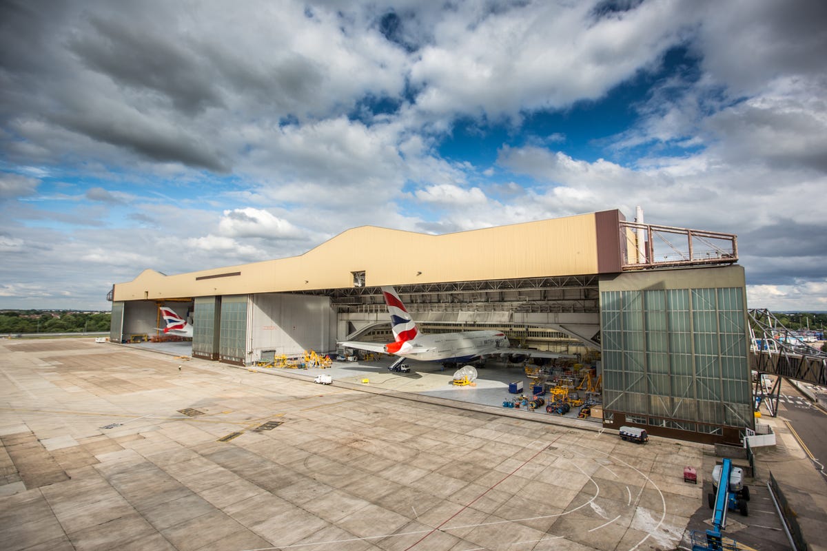 british-airways-behind-the-scenes-engineering-heathrow-23.jpg