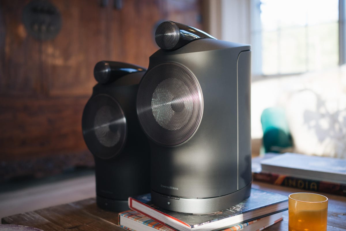 bowers-wilkins-2019-formation-duo-wedge-bar-bass