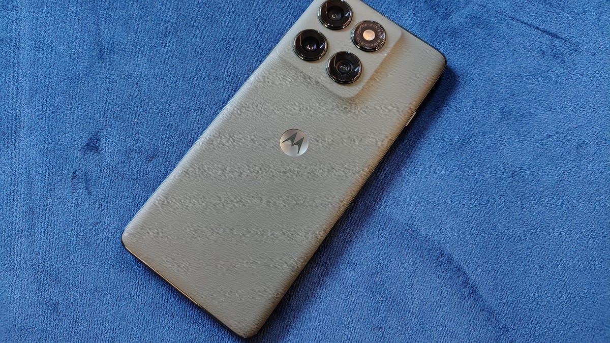 Motorola Edge