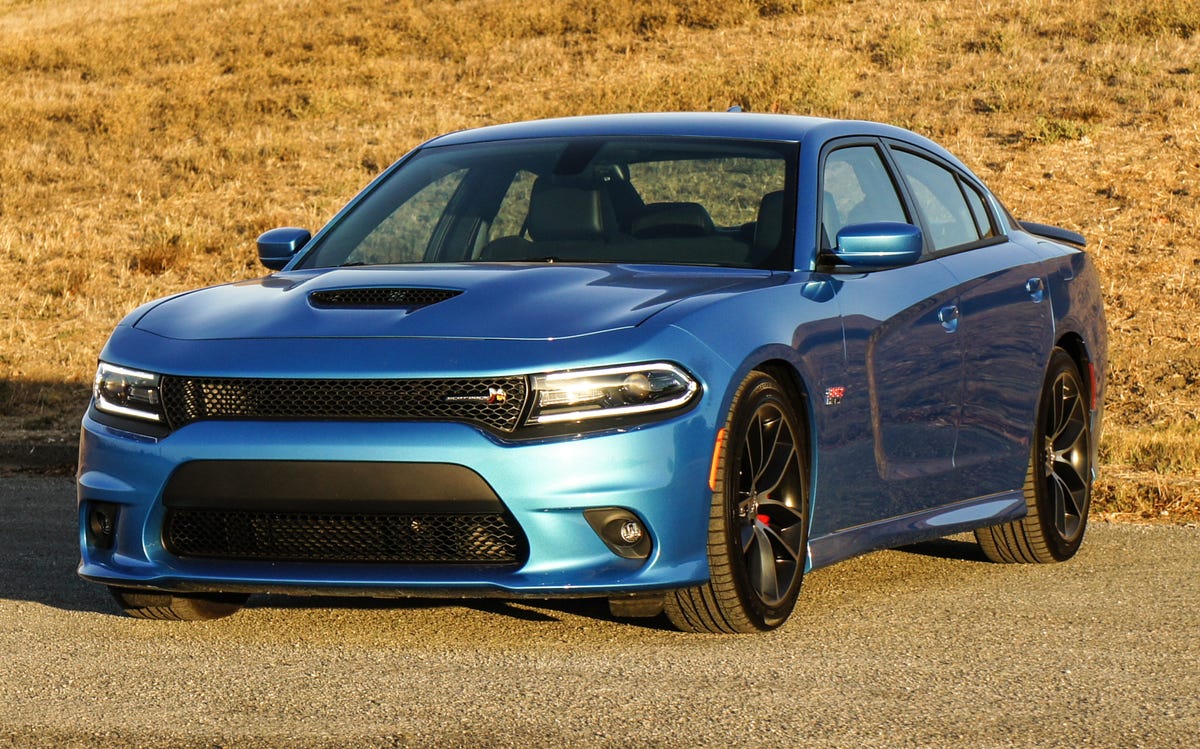 2015dodgechargerrtscatpack-001.jpg