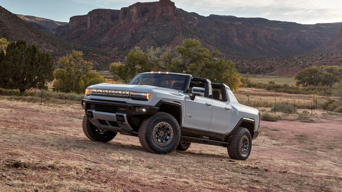 2022-gmc-hummer-ev-promo