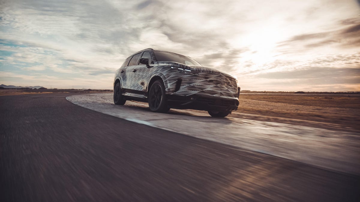 2022 Infiniti QX60 prototype