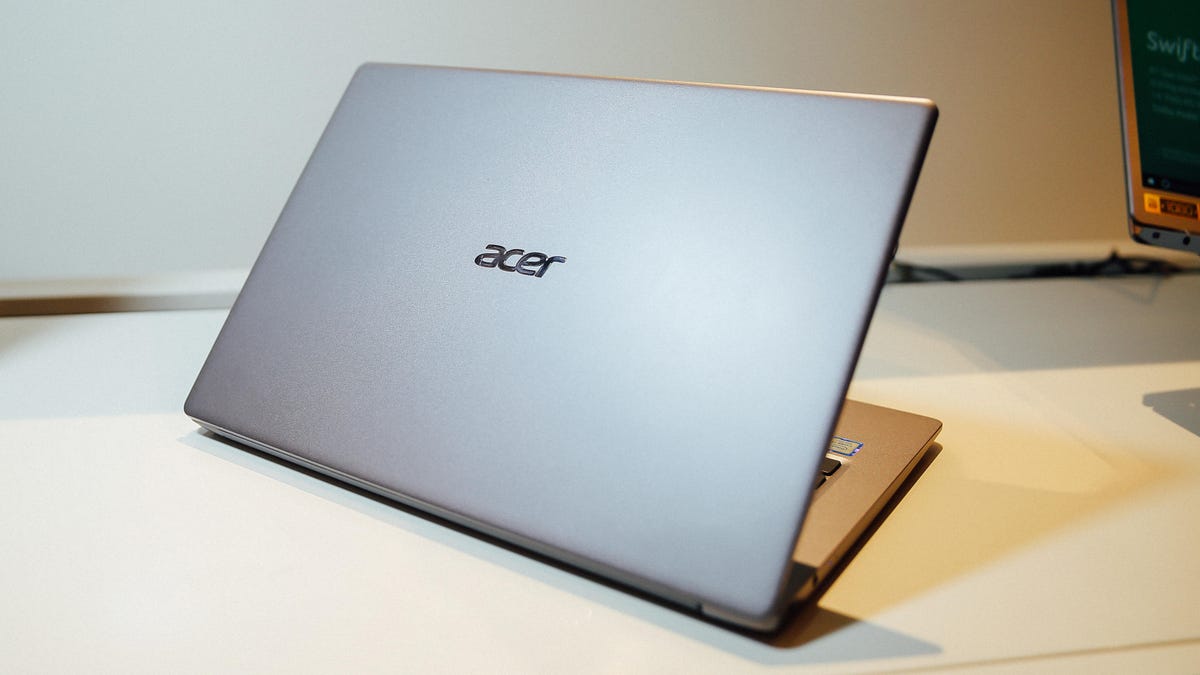 acer-swift-5-ifa-2018-product-photos-7