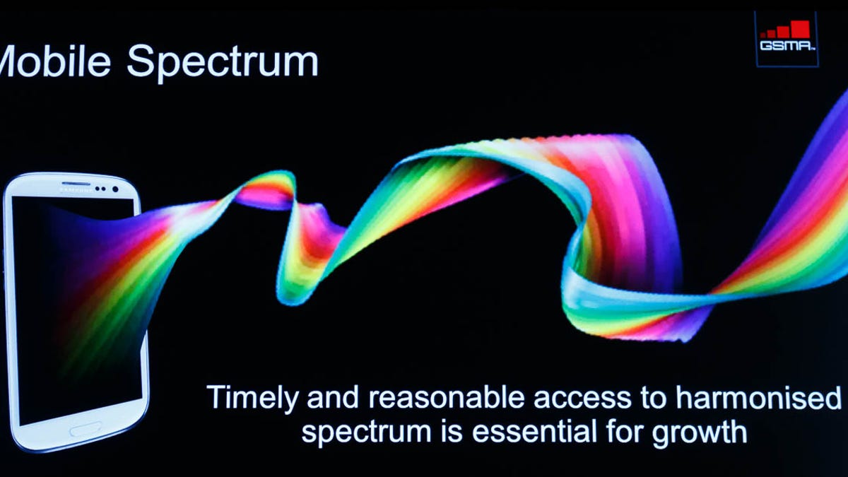 Telecom Italia's Franco Bernabe called on governments to harmonize wireless spectrum availability to make it easier for carriers to operate globally.