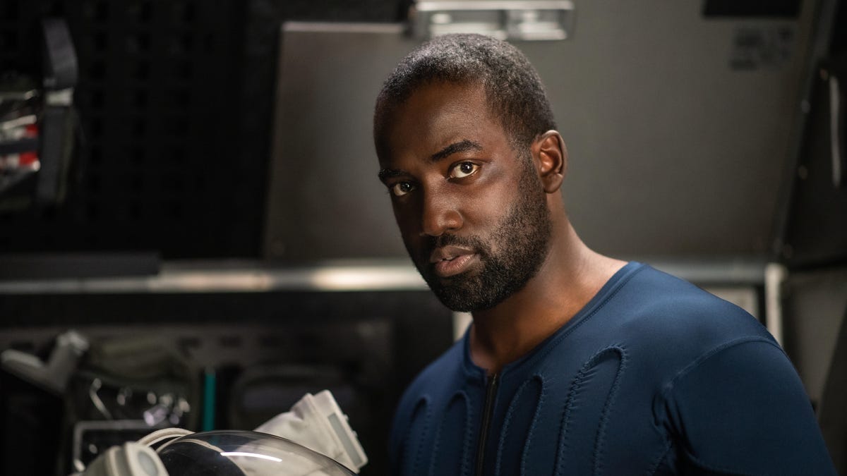 stowaway-00219r-f-rgb