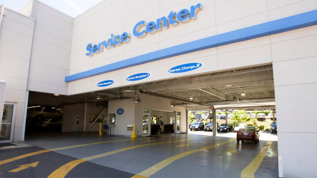 Car Dealership's Service Center