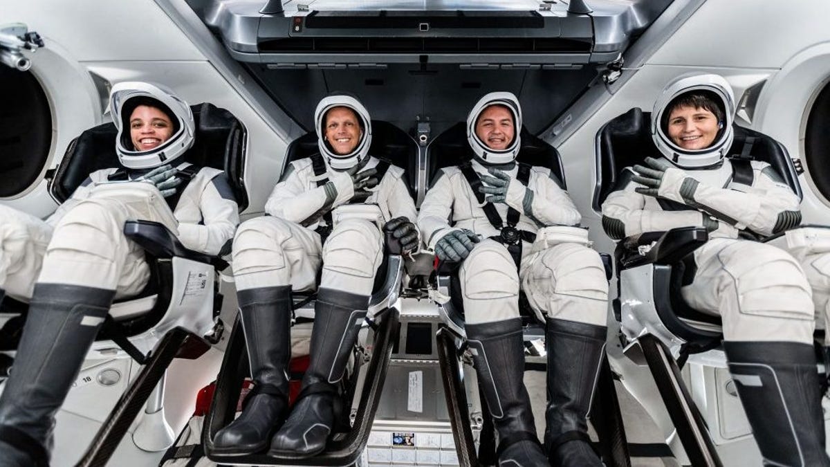 spacexcrew4