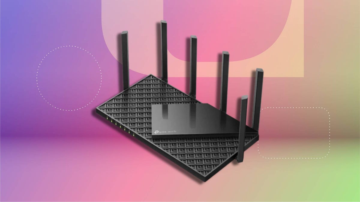 A TP-Link router on a CNET background.