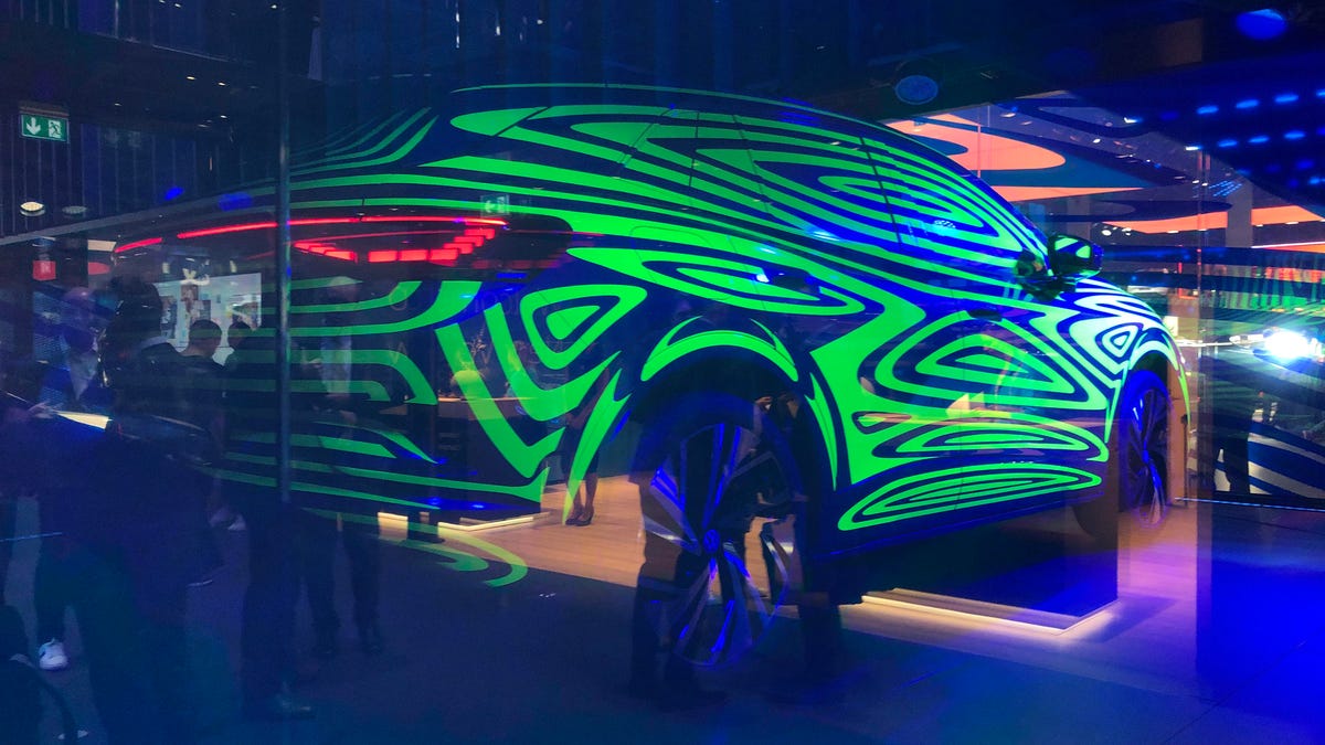 vw-id-4-teaser-promo