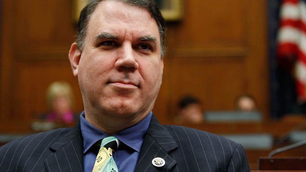 Rep. Alan Grayson unsuccessfully tried to require police to obtain a warrant before they could peruse CISPA-shared data.