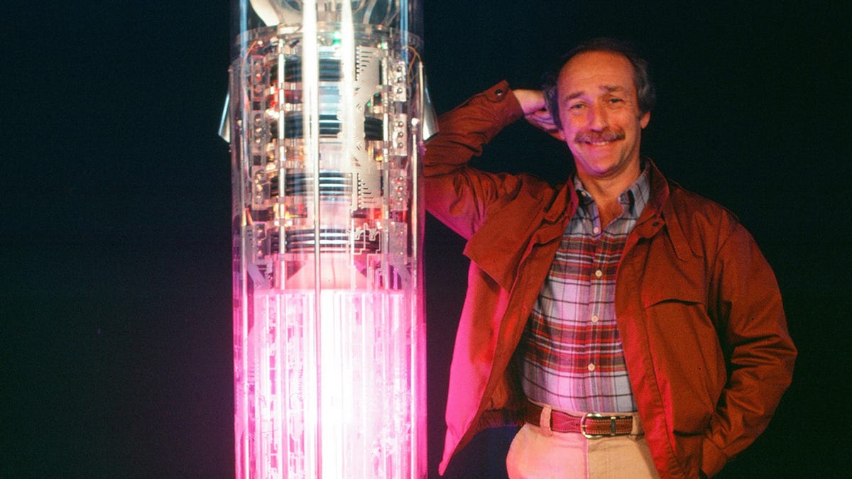 Robert Sallin with Genesis device