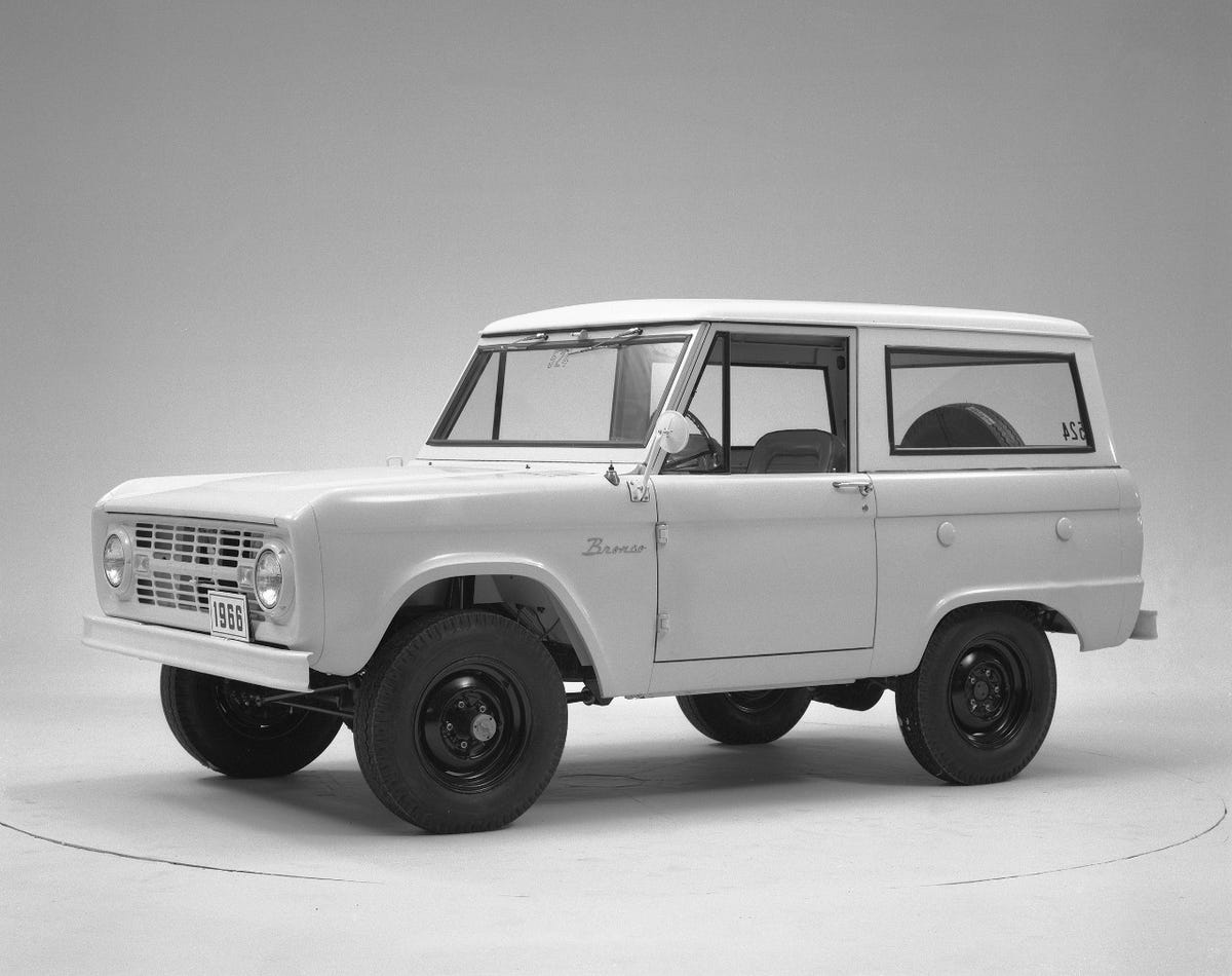 1966-ford-bronco-prototype-neg-146009-017.jpg