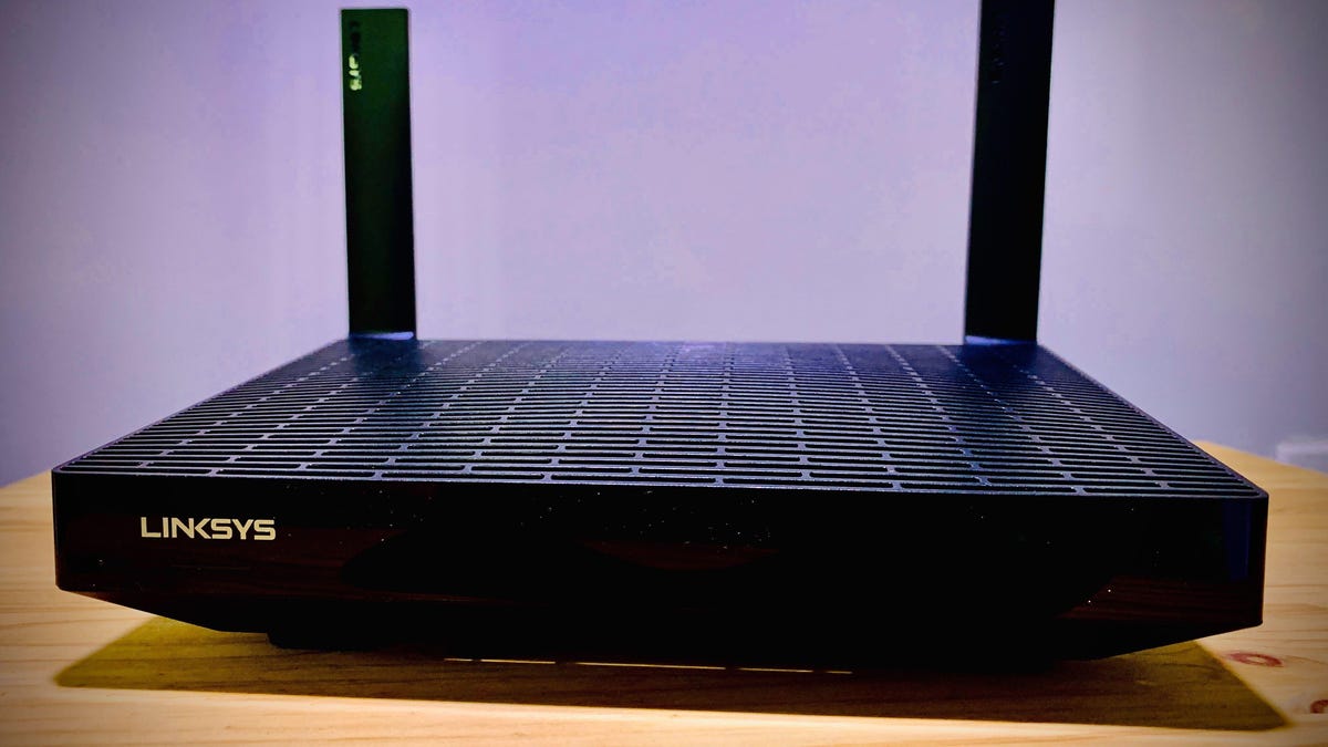 linksys-mr7350-wi-fi-6-mesh-router-background-white