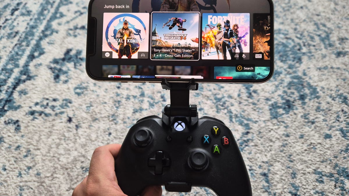 iPhone 12 Pro Max attached to an Xbox controller