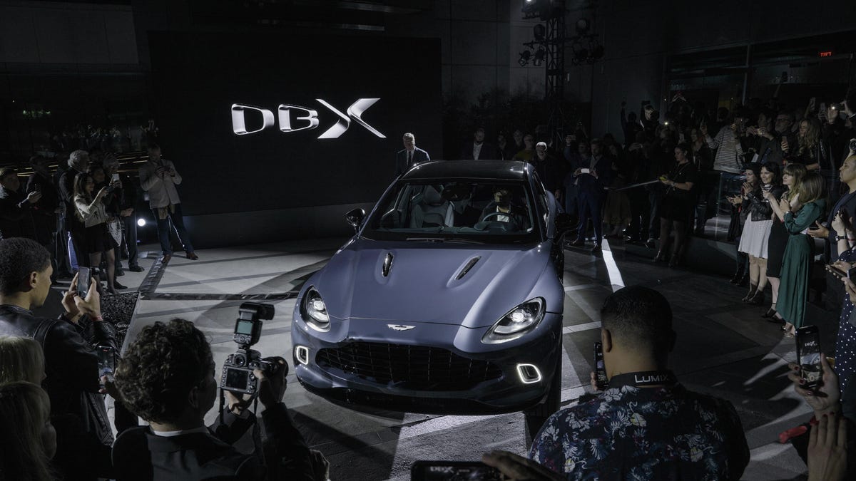 Aston Martin DBX
