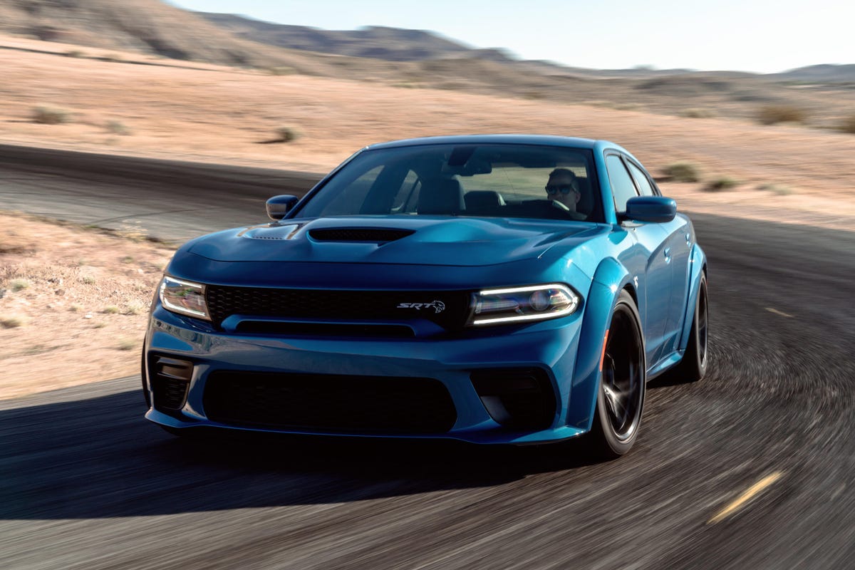2020-dodge-charger-hellcat-widebody-1