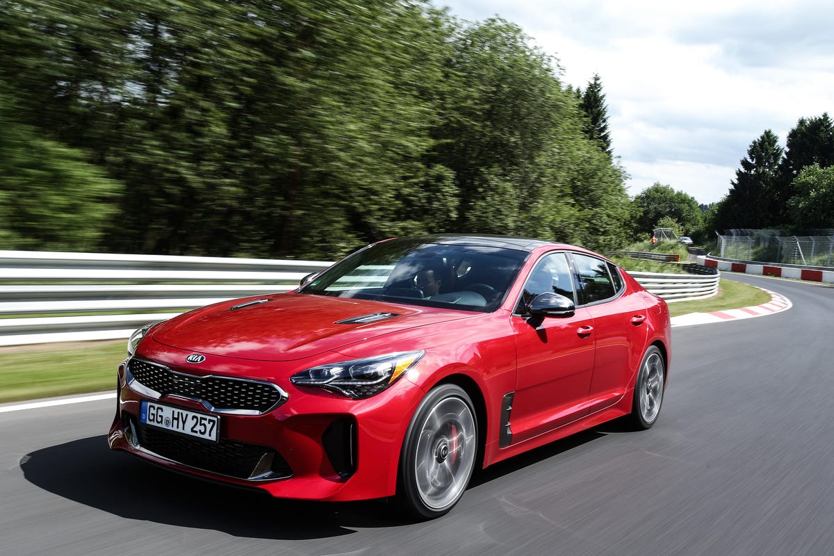 2018-kia-stinger-gt-1