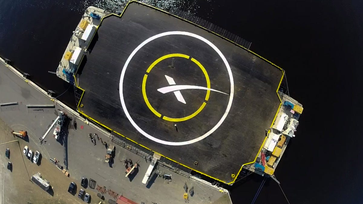 autonomousspaceportdroneship.jpg