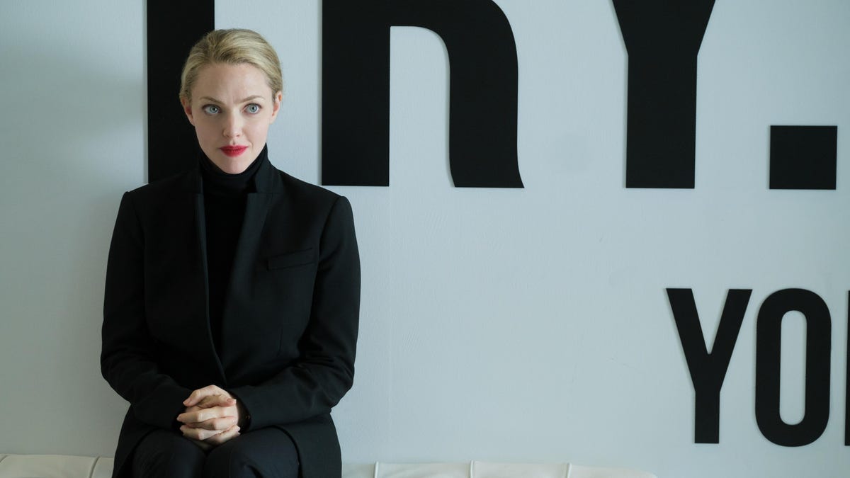 Amanda Seyfried as Theranos founder Elizabeth Holmes.
