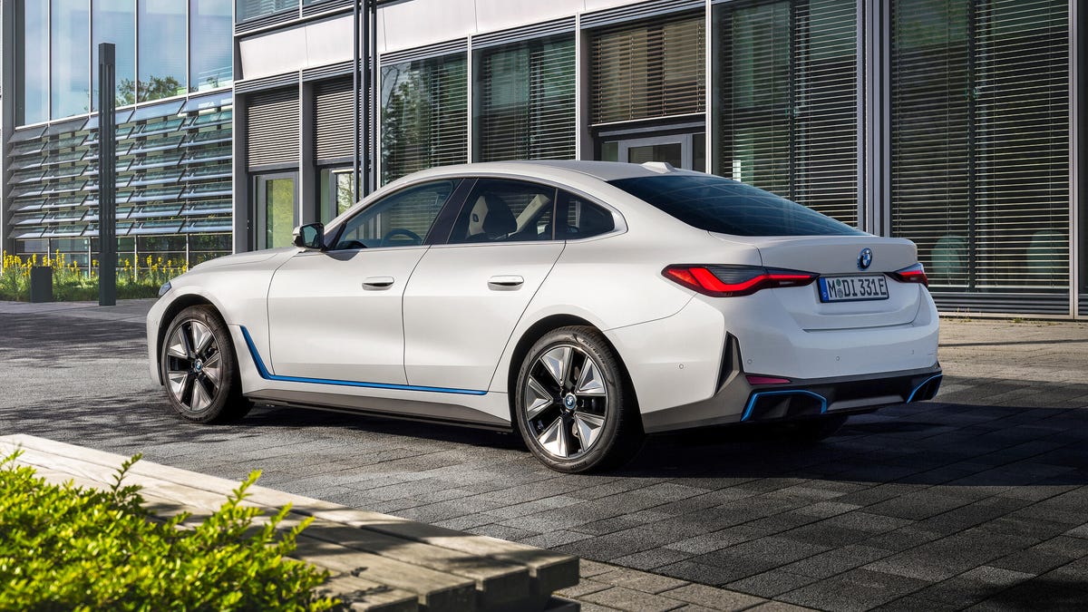 2022 BMW i4