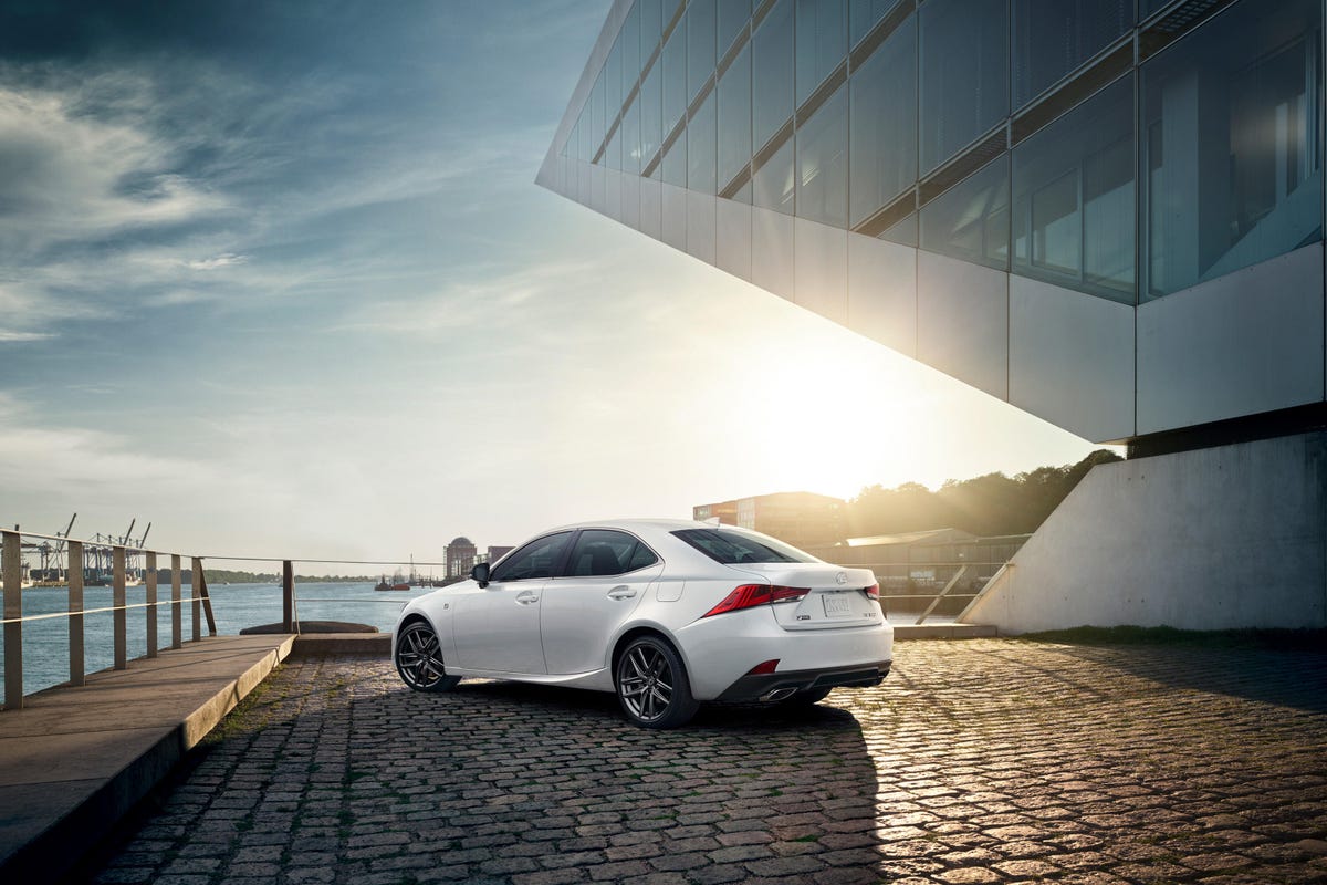 2020 Lexus IS 350 F Sport Blackline Edition