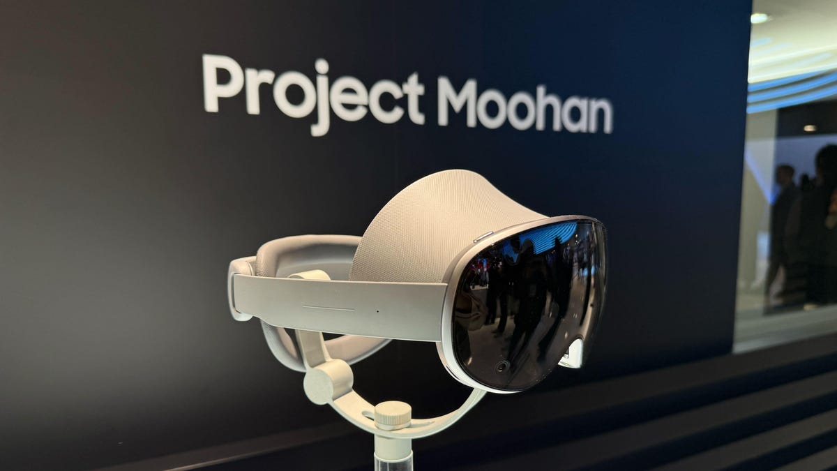 A VR headset by Samsung called Project Moohan, on a pedestal