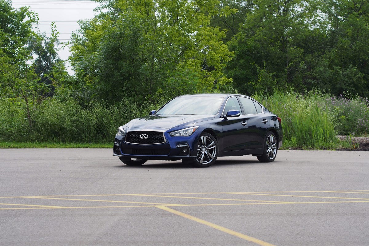 2021 Infiniti Q50 Signature Edition