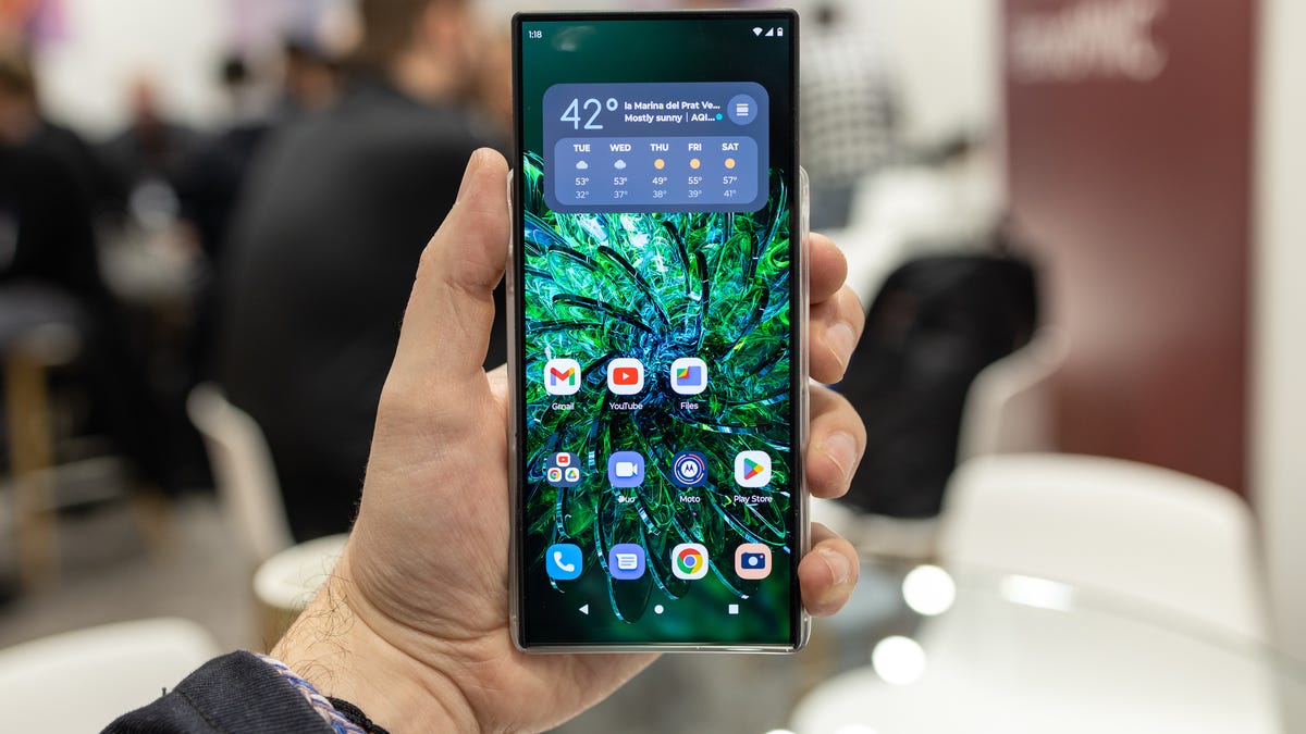 Motorola's rollable phone concept