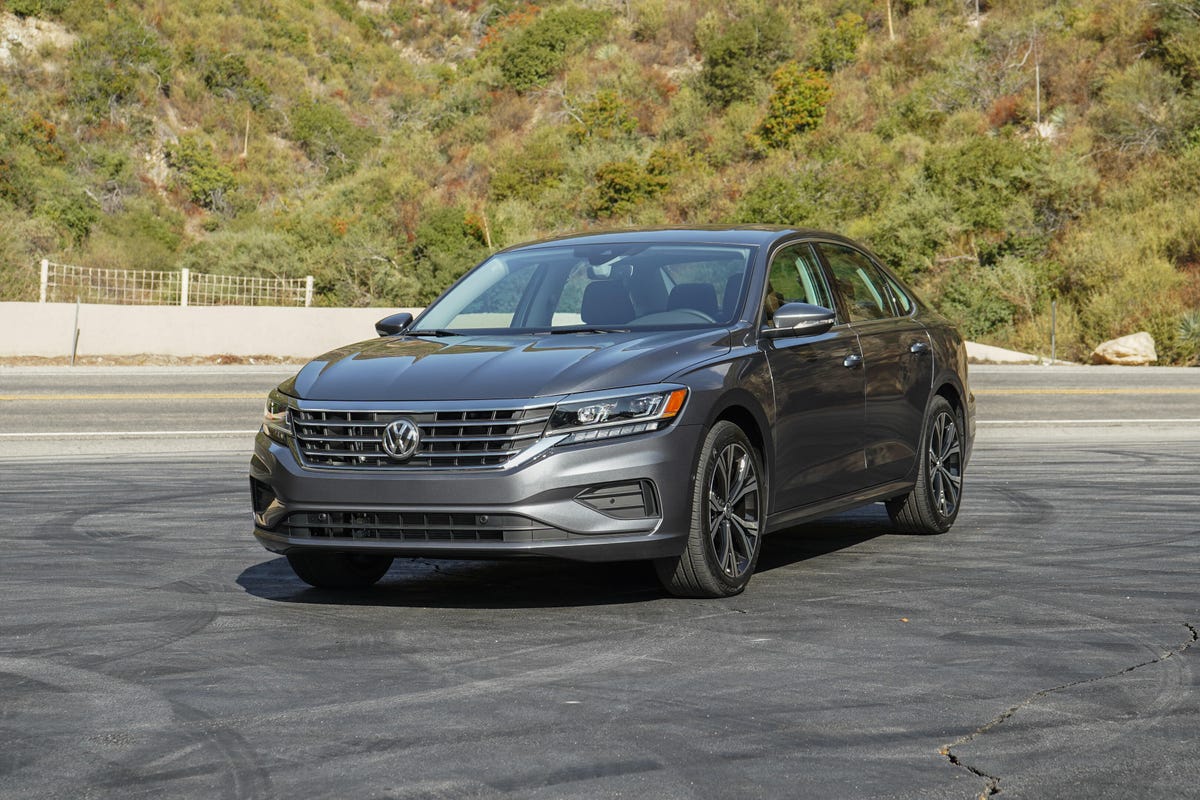 volkswagen-passat-sel-2020-02534