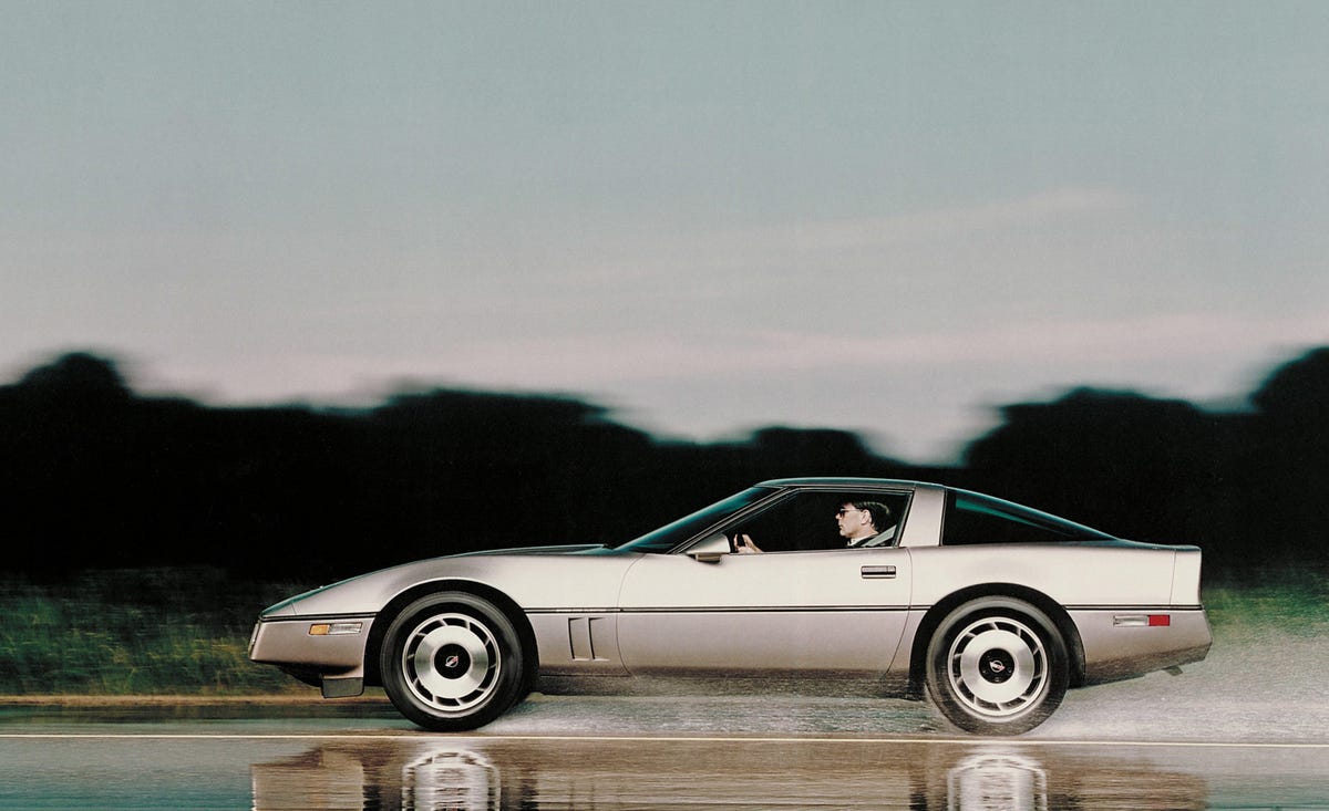 1984-chevrolet-corvette-1